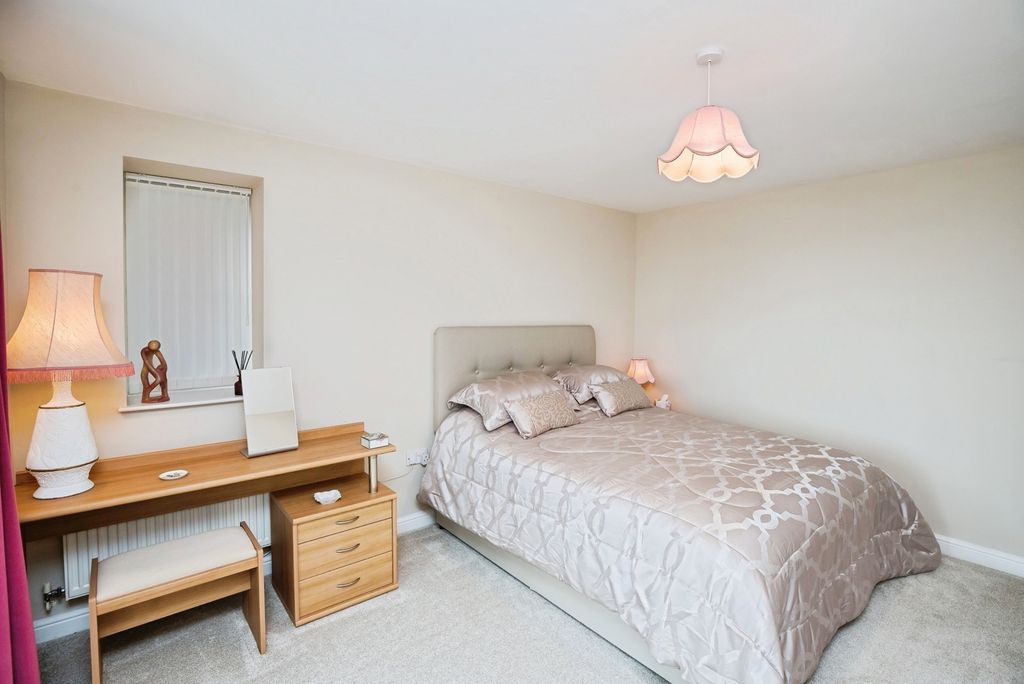 Additional image 16 of 5 bed detached house for saleLlys Y Graig, Bryn-Y-Baal, Mold, Flintshire CH7