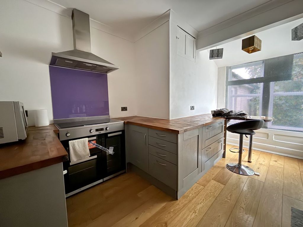 Property photo 3 of 10 Image 3
