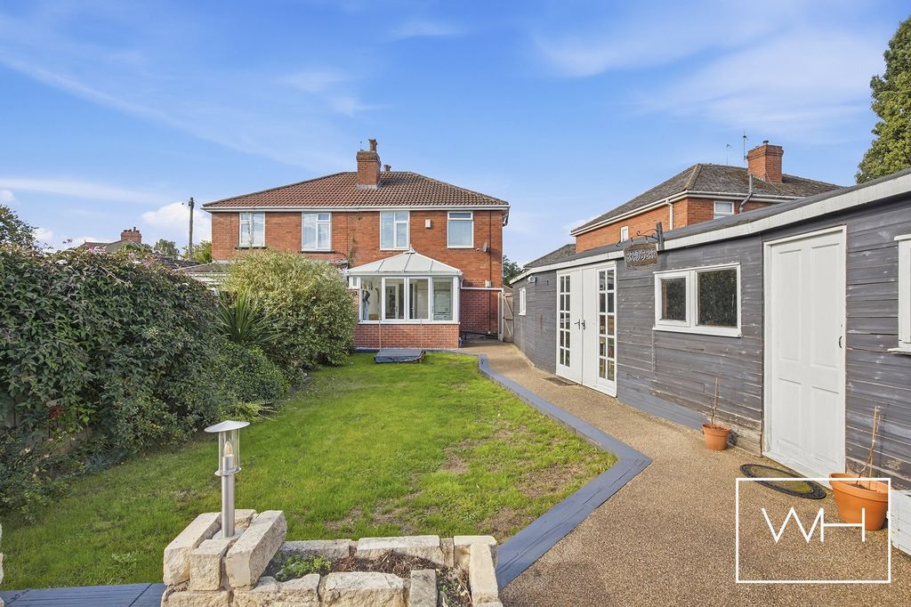 Property photo 2 of 20 2 Mayfield Road, Sprotbrough 25