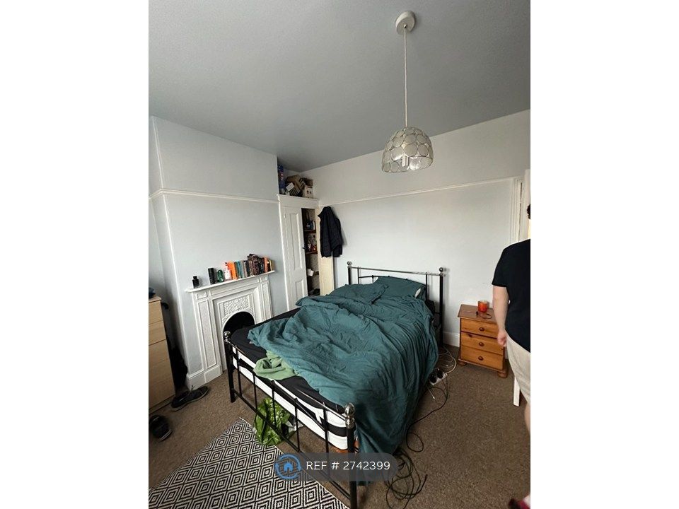 Property photo 3 of 8