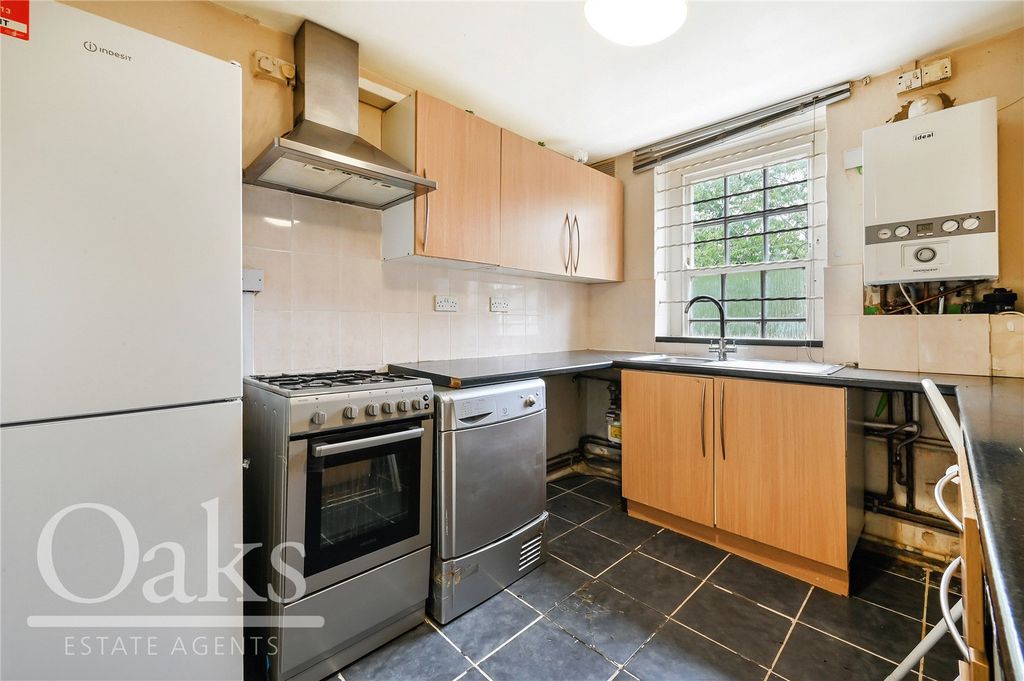 Property photo 3 of 8 Picture No. 09