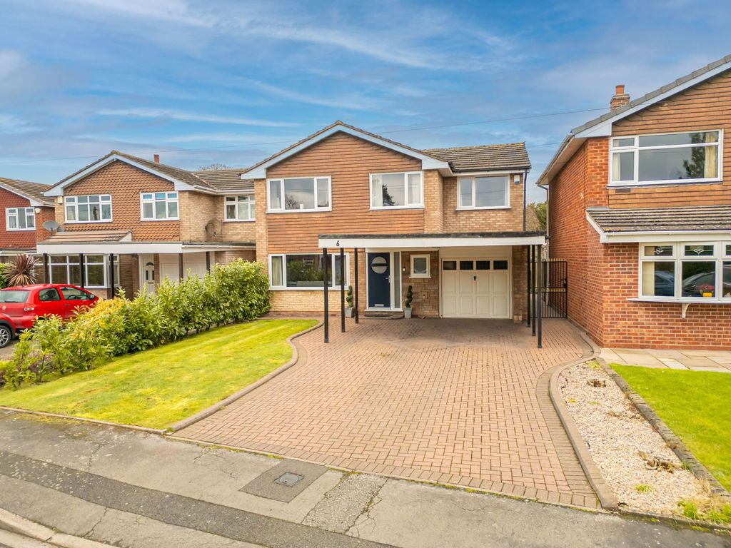 Property photo 1 of 39
