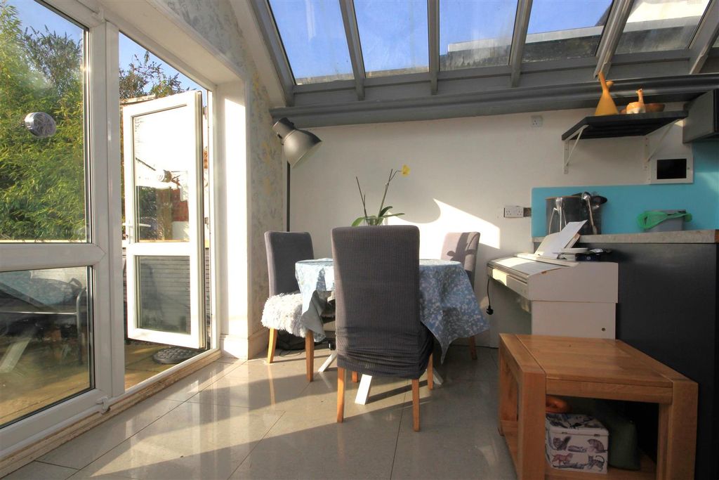 Property photo 3 of 17 Img_0569.Jpg