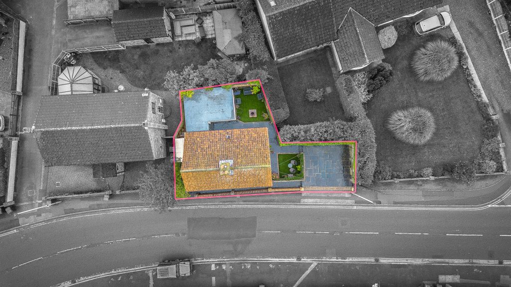 Property photo 2 of 31 Plot