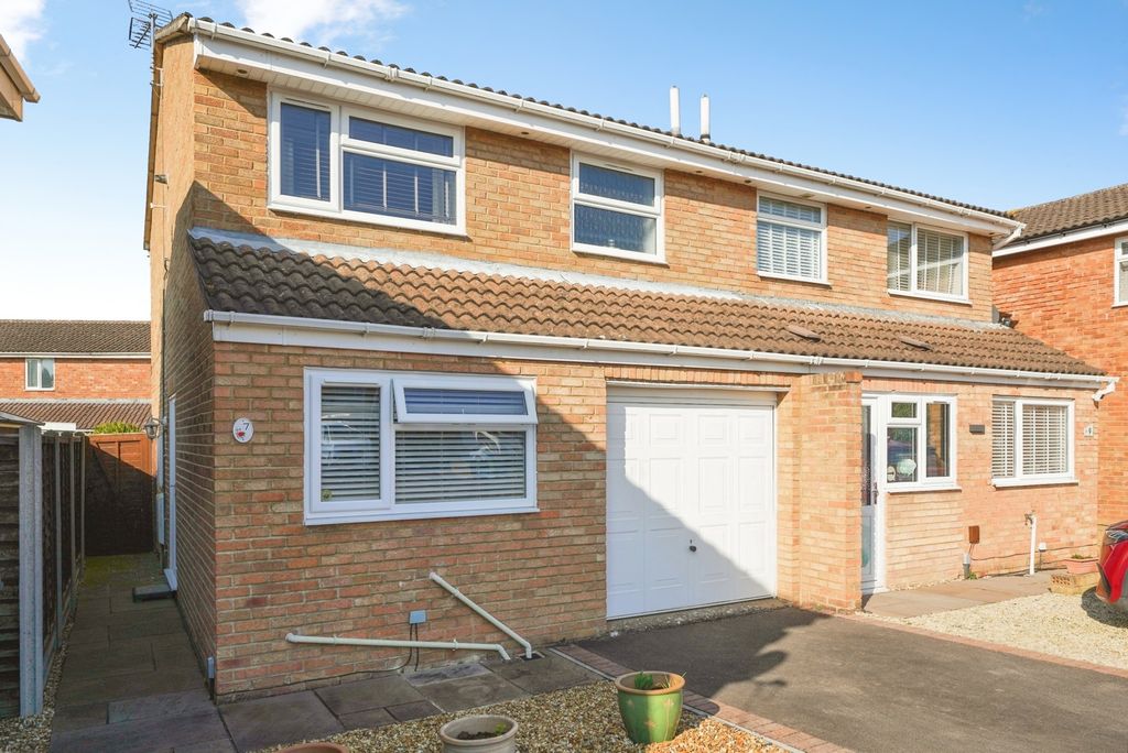 Property photo 1 of 11 Pbox-Img.Jpg