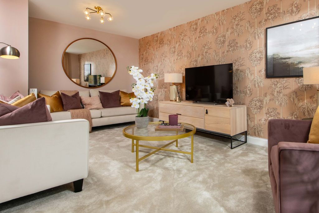 Property photo 3 of 7 Millford Lounge