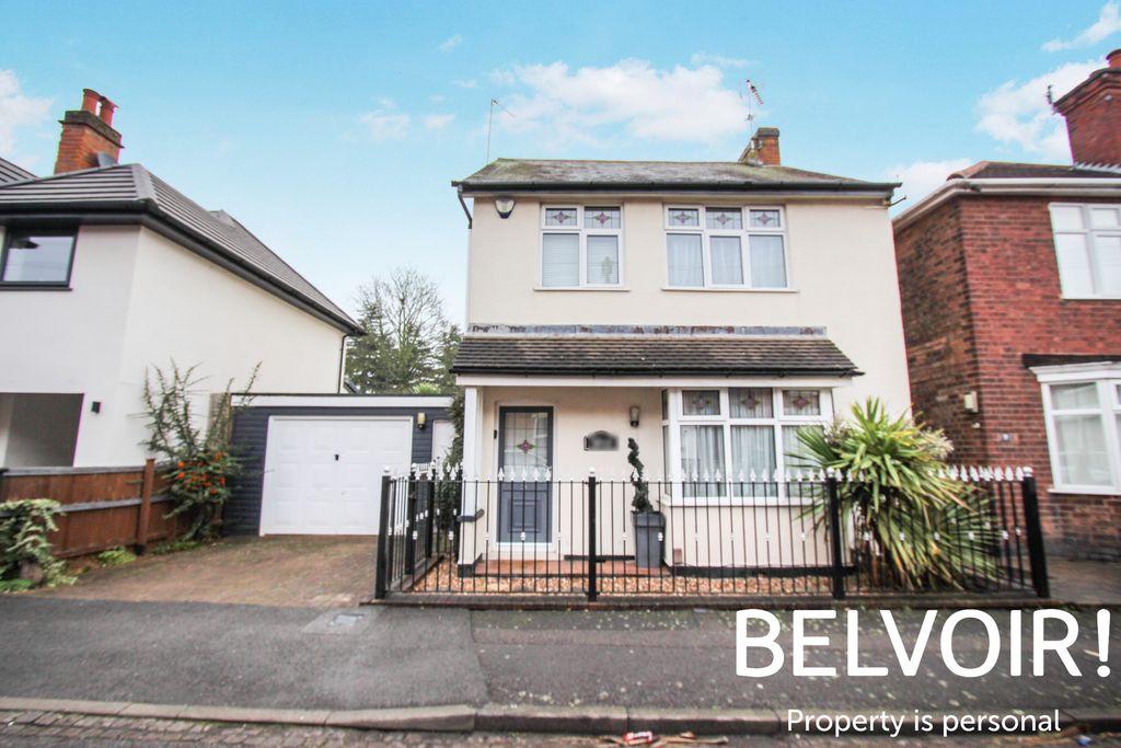 Property photo 1 of 20