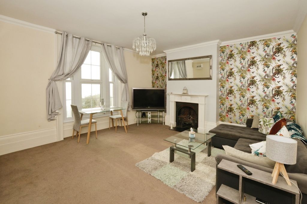 Property photo 2 of 16 Living Room