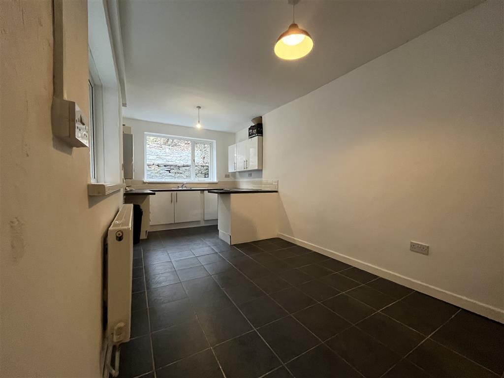 Property photo 3 of 13 Bedroom 1