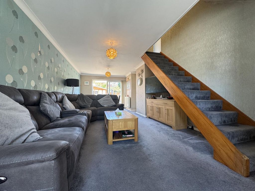 Property photo 3 of 38