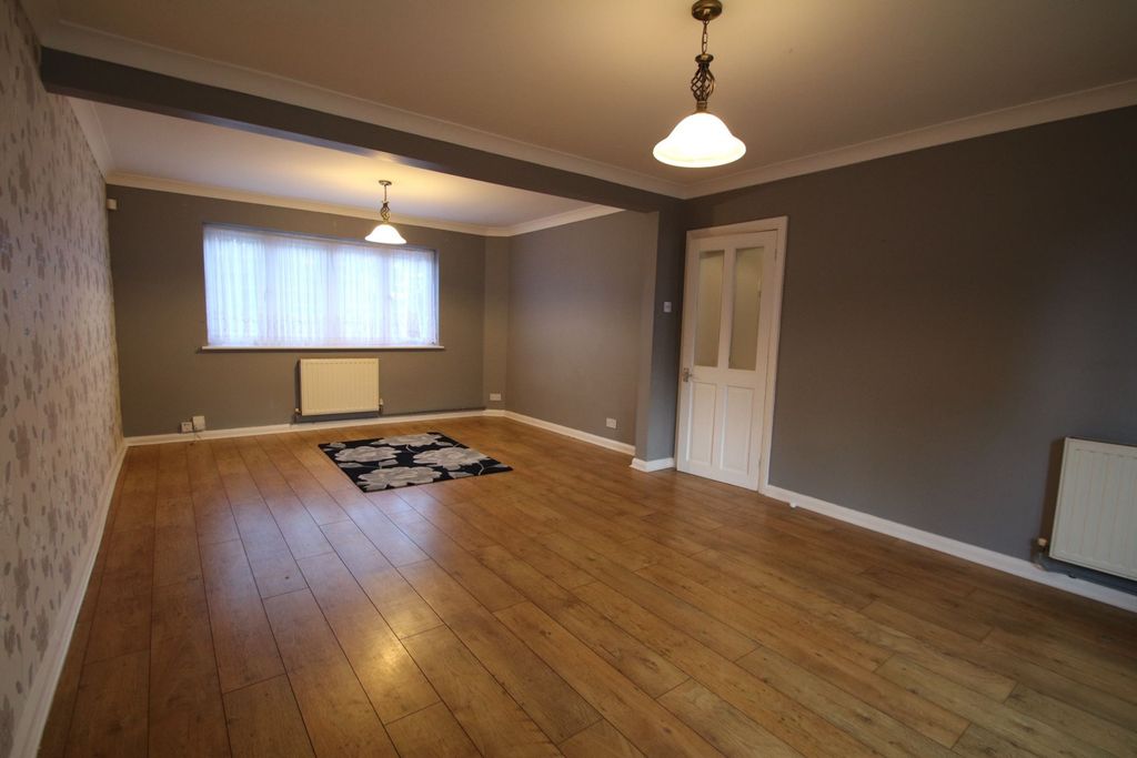 Property photo 2 of 11 Photo 14