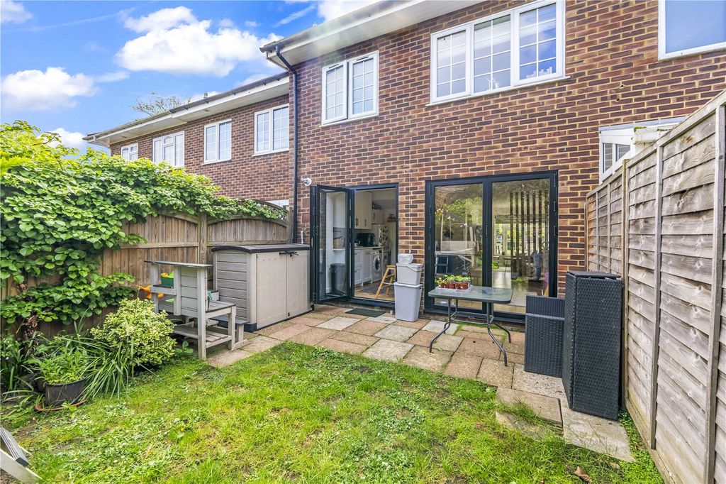 Property photo 2 of 12 Picture No. 26