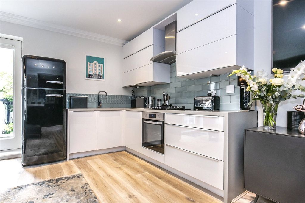 Property photo 2 of 51 Kitchen