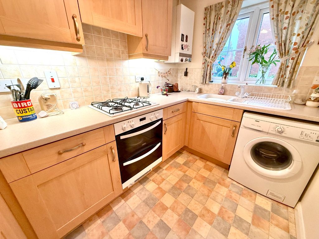 Property photo 2 of 30 4105113