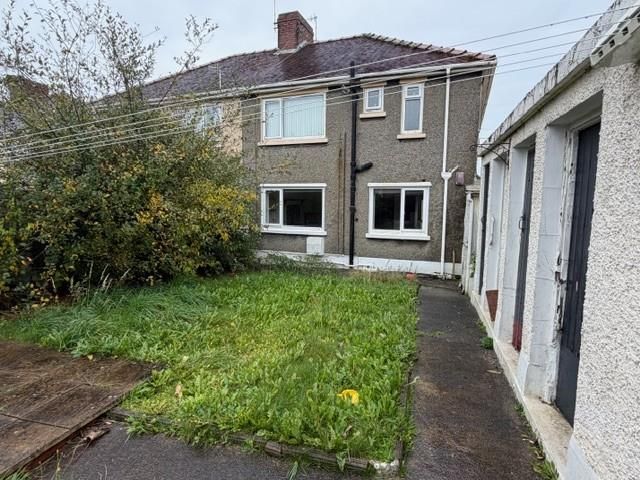 Property photo 2 of 14 Externally