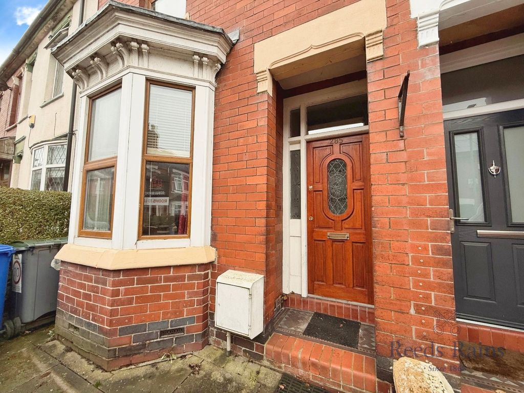 Property photo 3 of 16 Picture No. 33