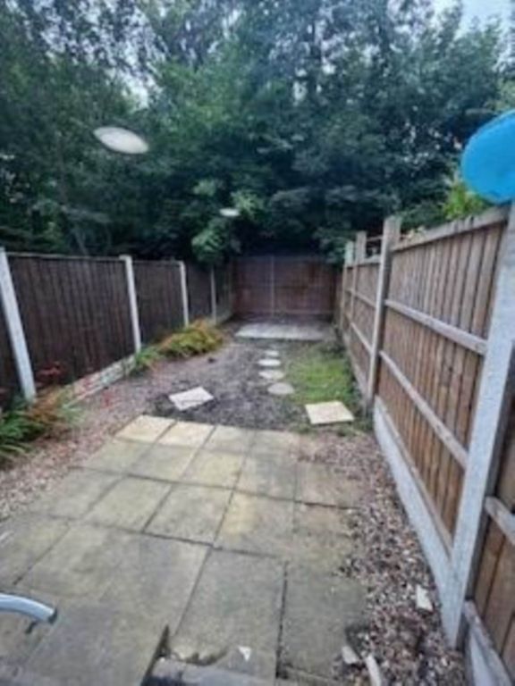 Property photo 3 of 3