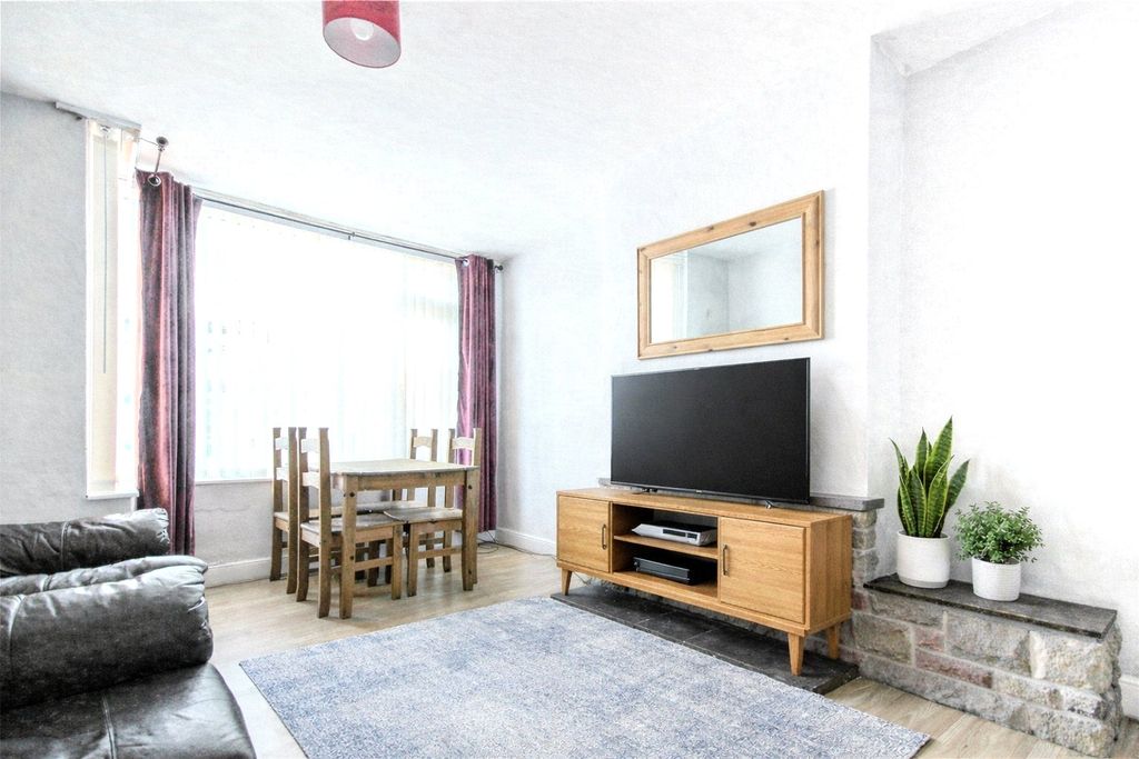 Property photo 3 of 16 Picture No. 48