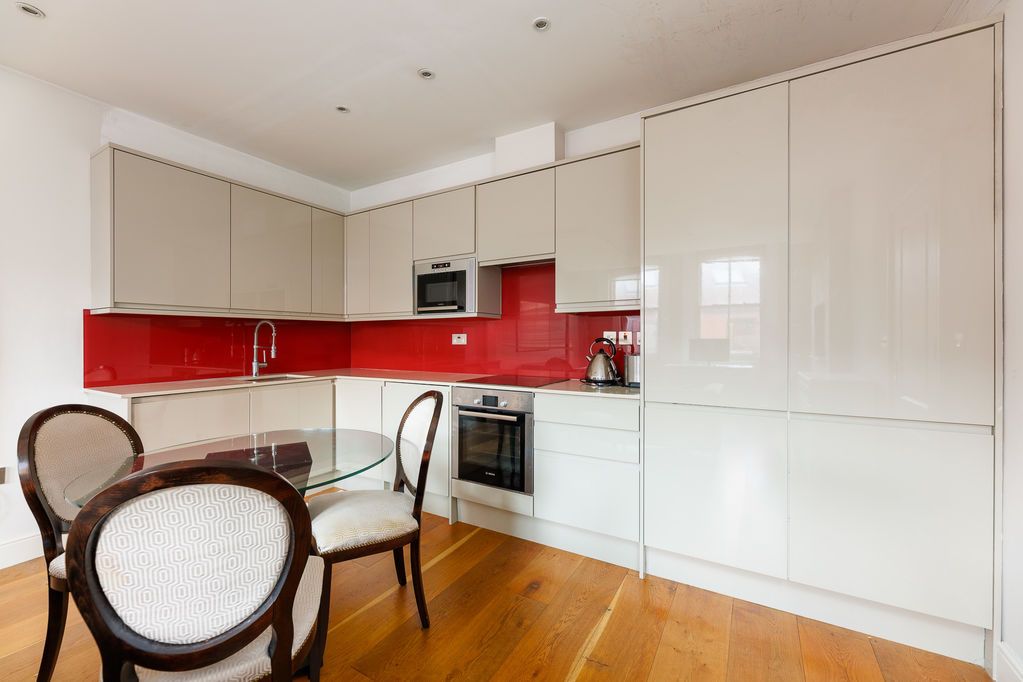 Property photo 2 of 8 Photo 7