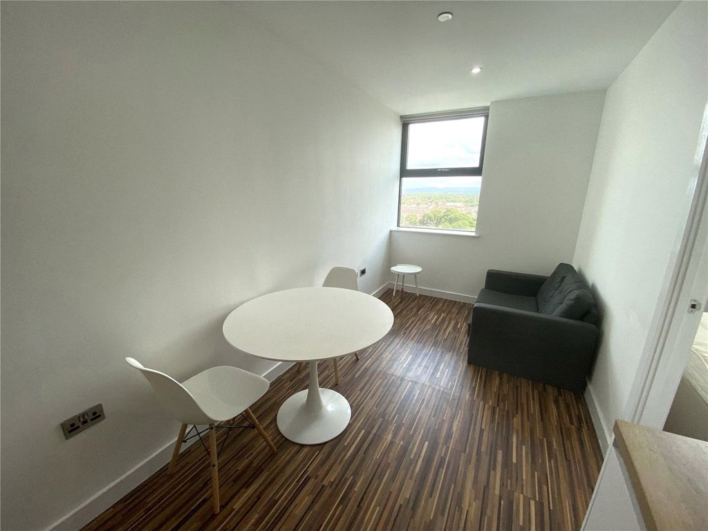 Property photo 2 of 6 Picture No. 02
