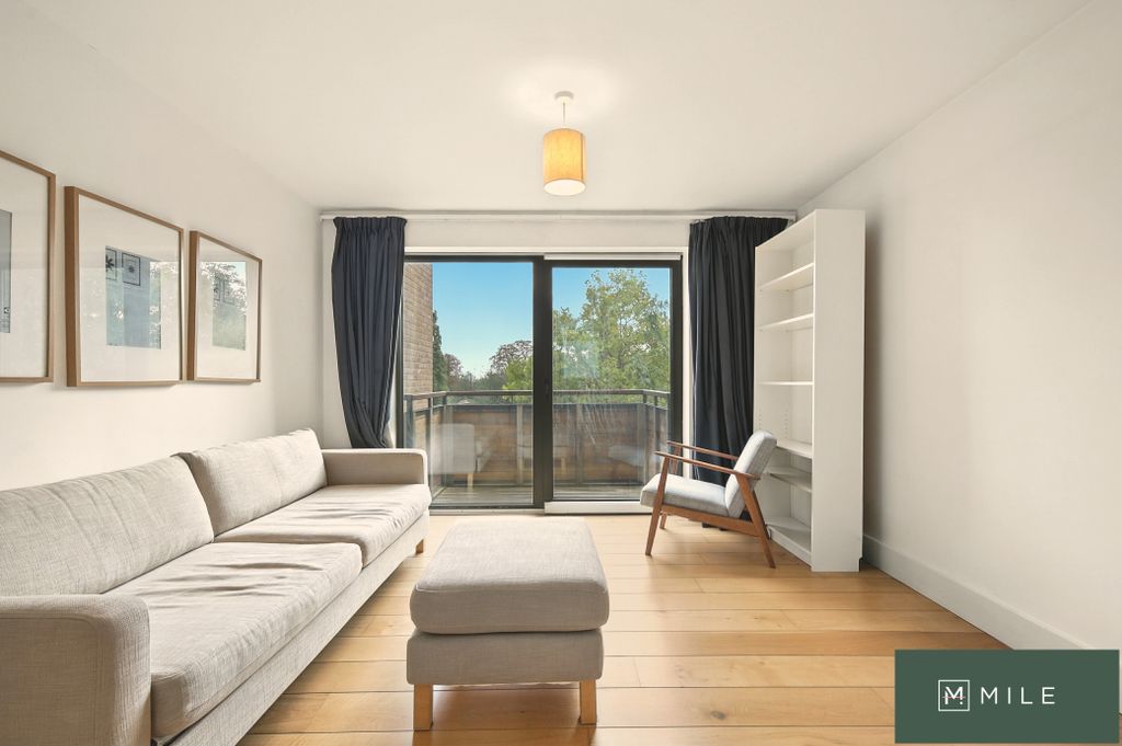 Property photo 1 of 14 Img_1132