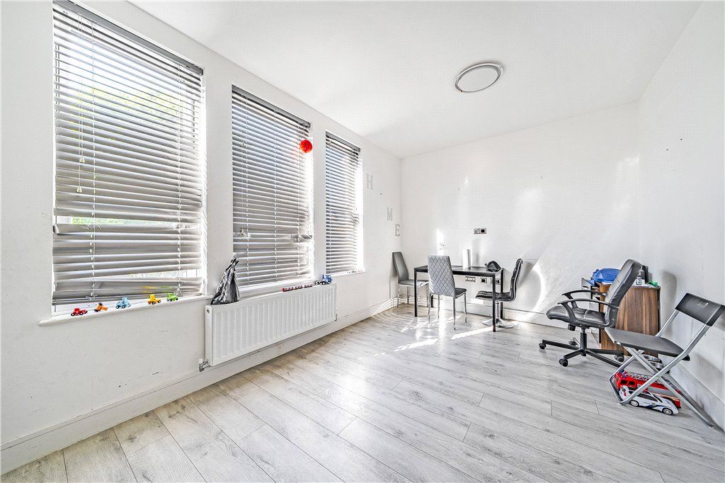 Property photo 3 of 15 Picture No. 03