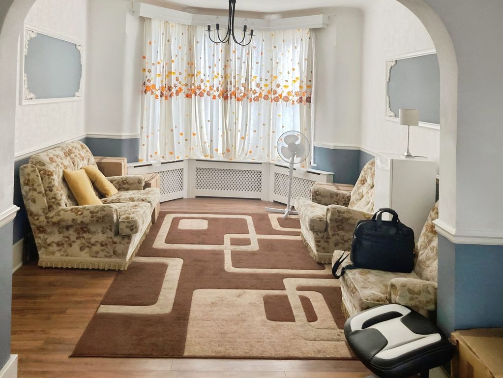 Property photo 1 of 13