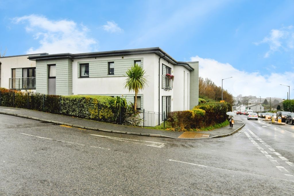 Additional image 13 of 2 bed flat for saleSandy Hill, St. Austell, Cornwall PL25