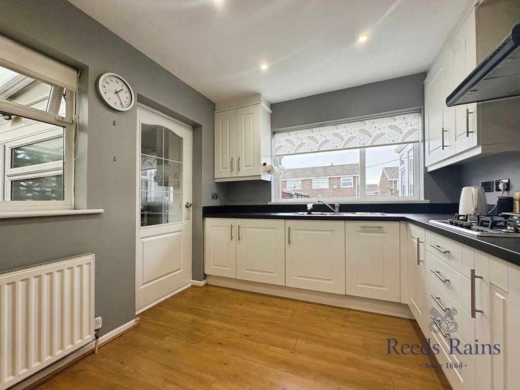 Property photo 2 of 13 Pbox-Img.Jpg