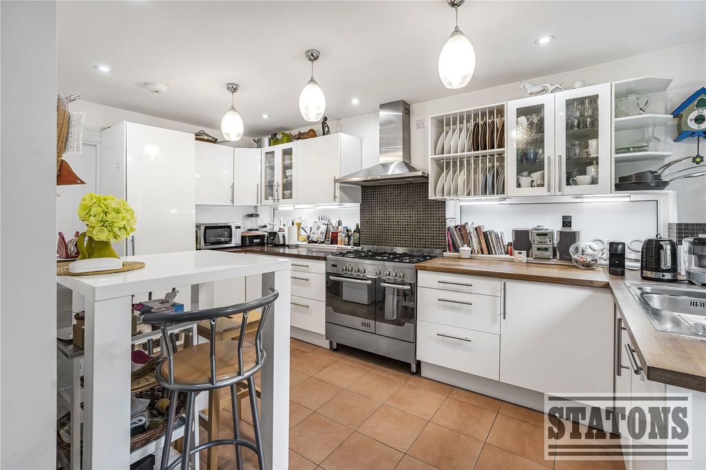 Property photo 3 of 20 Picture No. 20