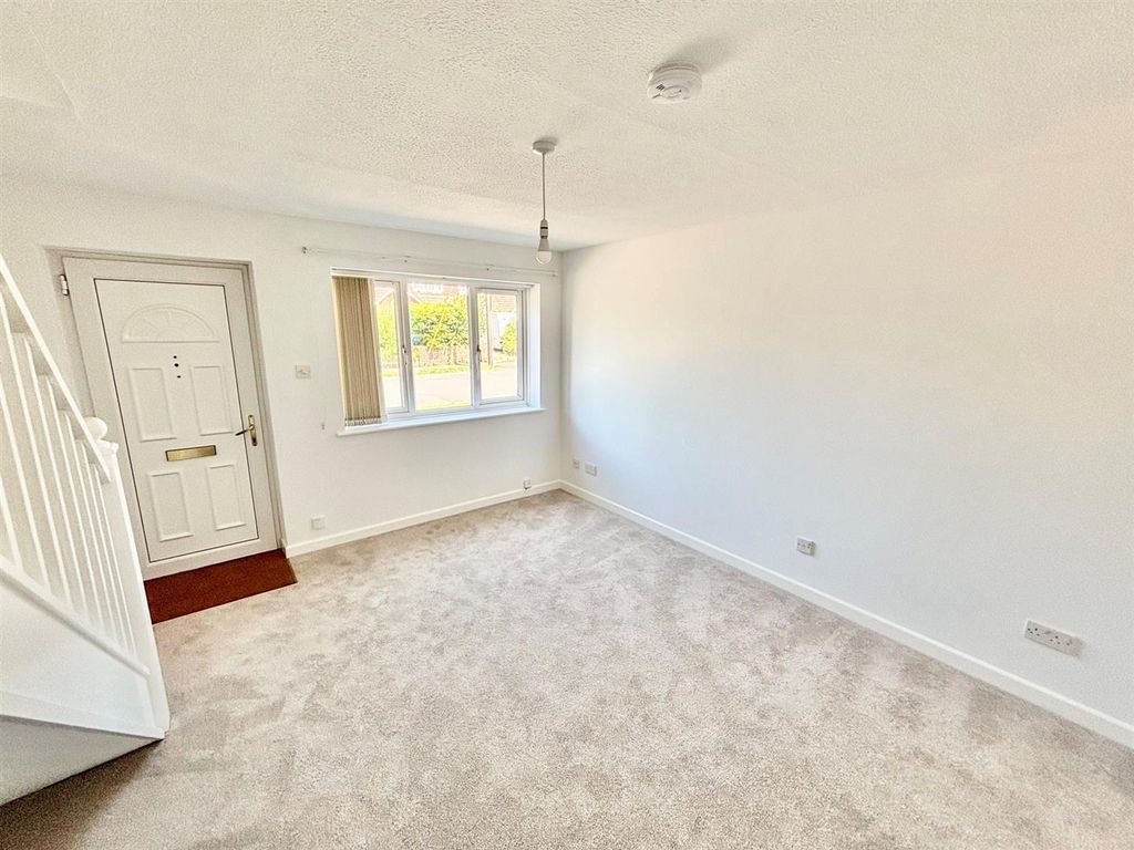 Property photo 2 of 14 8.Jpg