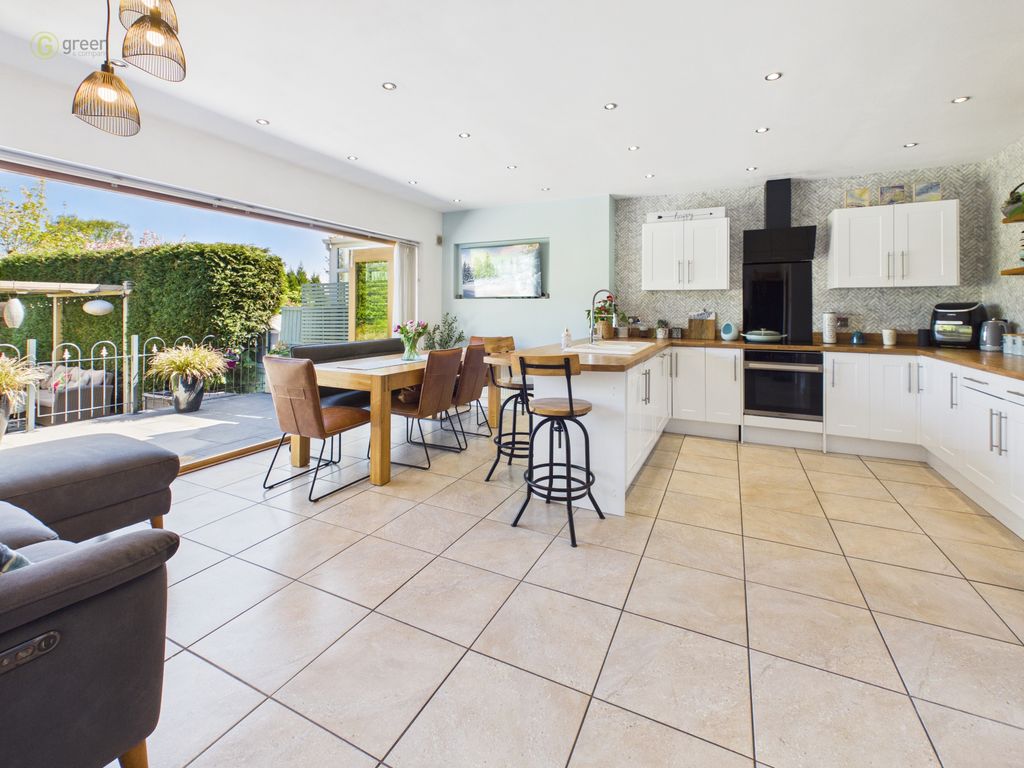 Property photo 2 of 25 1B49B15963024Eb4ba1Ad0Bc14151B71100Cam03830G0Pr0309Still041