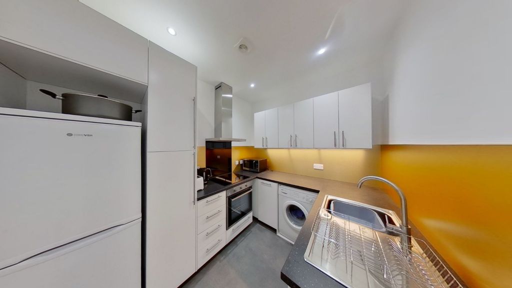 Property photo 3 of 14 Photo 3