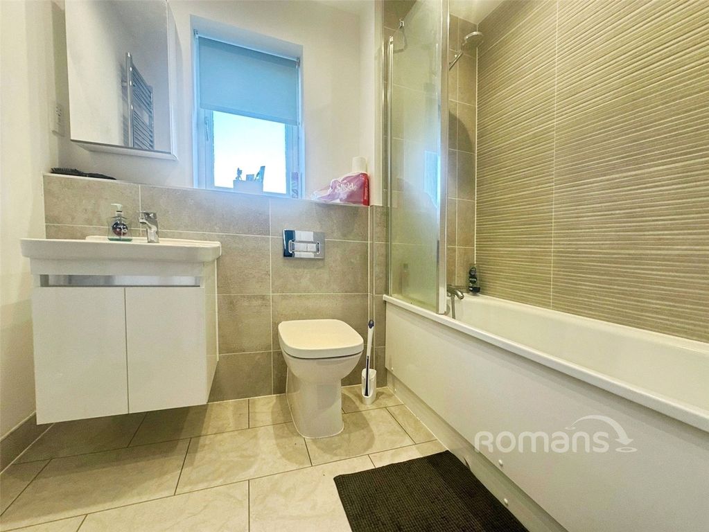 Property photo 3 of 10 Picture No. 06