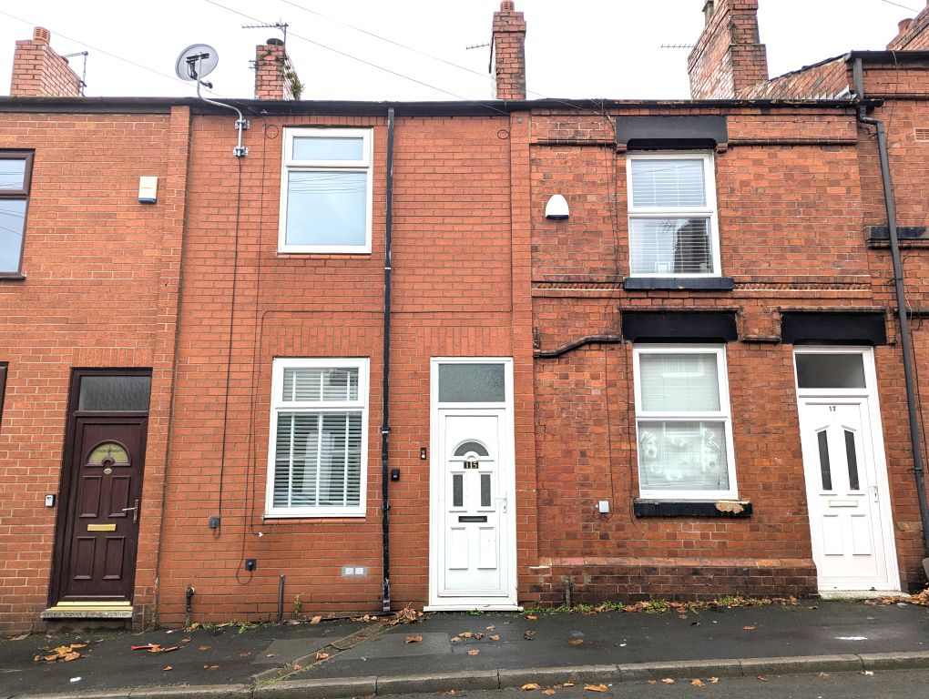 Property photo 1 of 10 1000086070