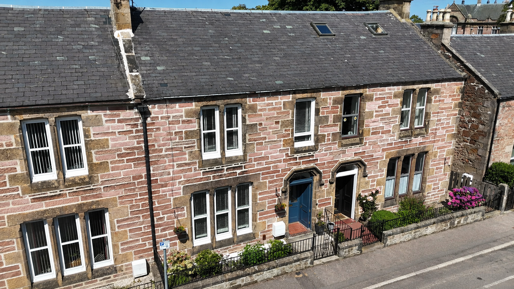 Property photo 1 of 37