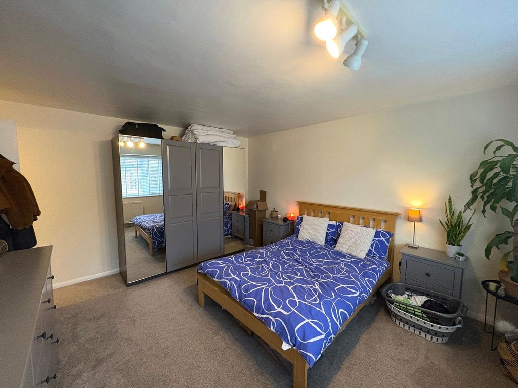 Property photo 3 of 20 Picture No. 31