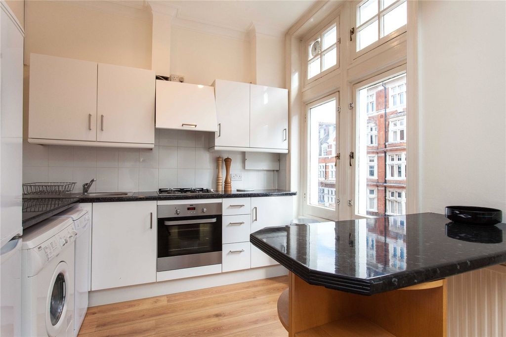 Property photo 2 of 9 Picture No. 02