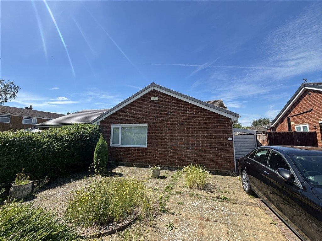 Property photo 1 of 11 Front Elevation