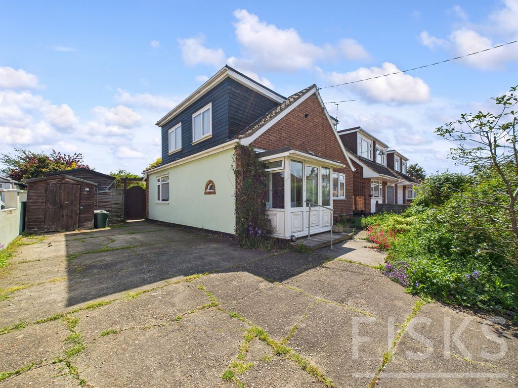 Property photo 2 of 23