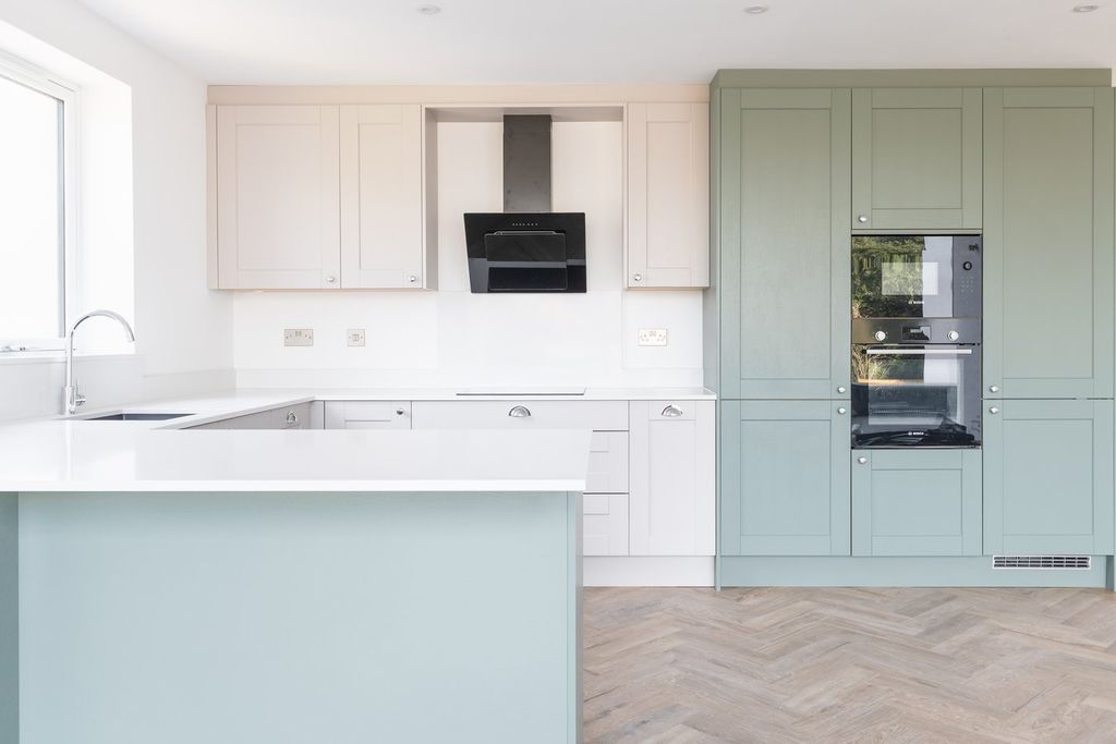 Property photo 2 of 6 Shows Typical Finish