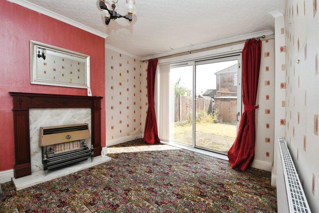 Property photo 3 of 14