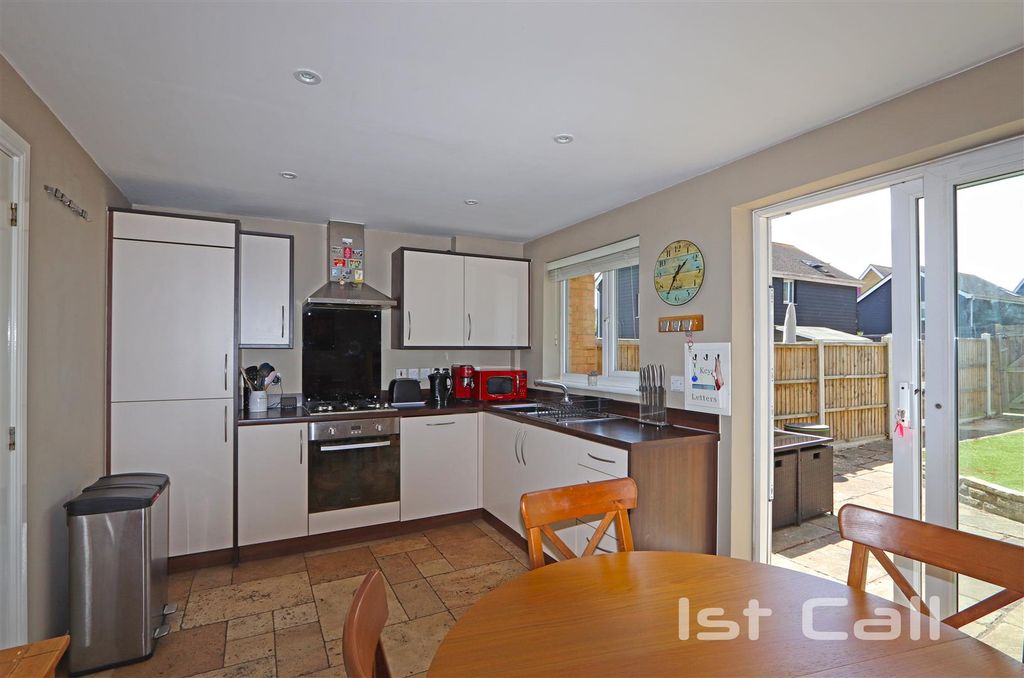 Property photo 3 of 18 Kitchen/ Diner