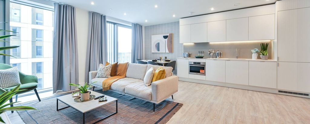 Property photo 3 of 70