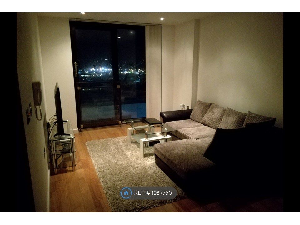 Property photo 2 of 11