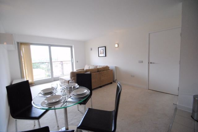 Property photo 3 of 6