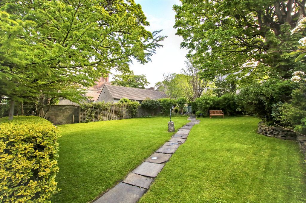 Additional image 19 of 4 bed semi-detached house for salePalace Gardens, Kirkwall KW15