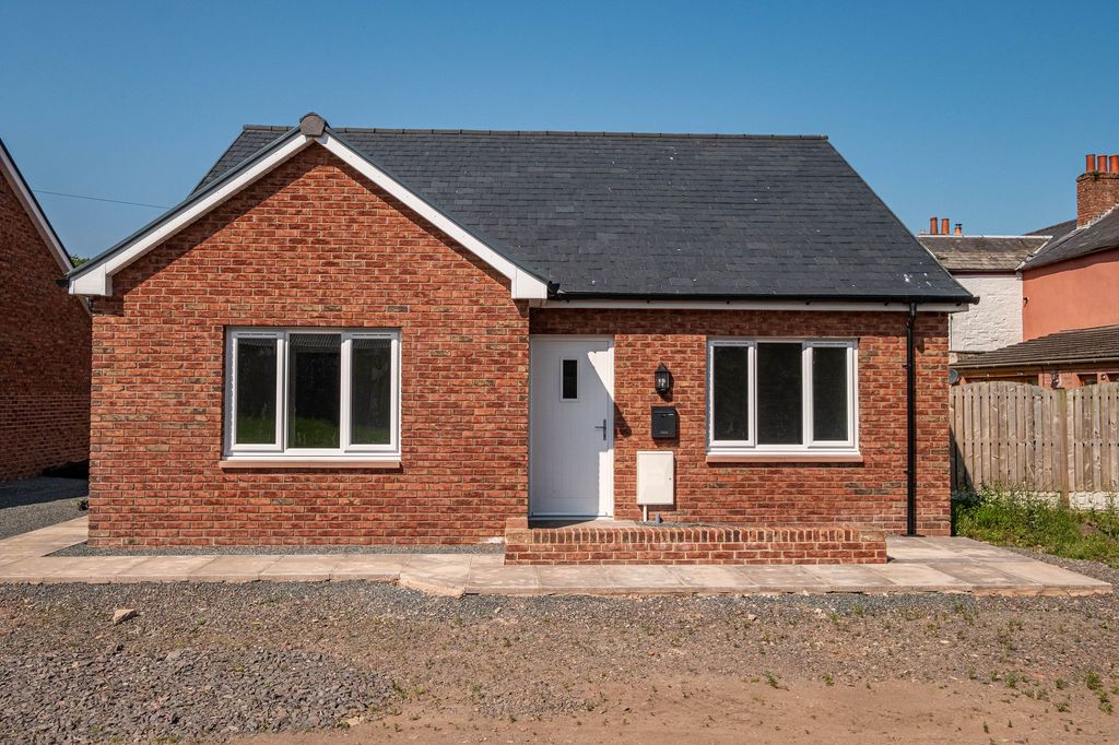 Property photo 1 of 21