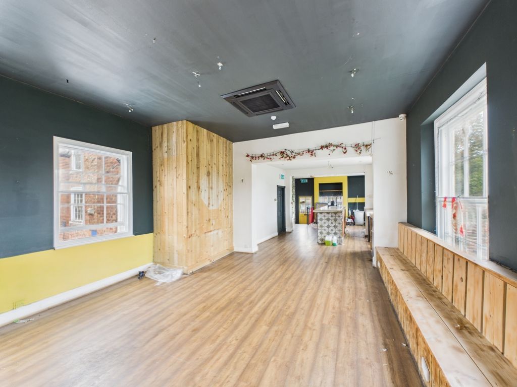 Property photo 3 of 5 Photo 6