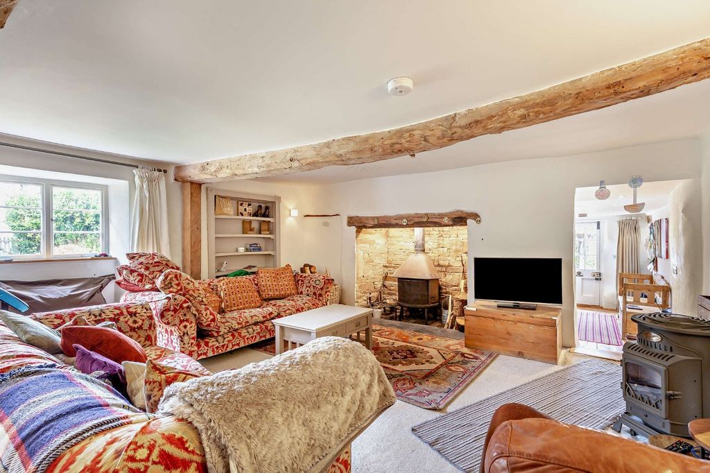 Property photo 2 of 21 Main House